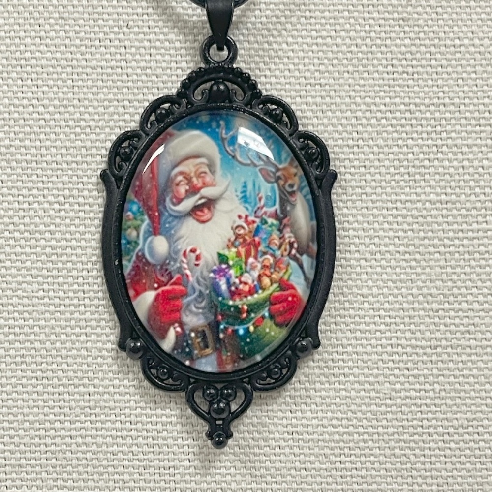 Vintage Santa Claus Christmas Glass Pendant Necklace
